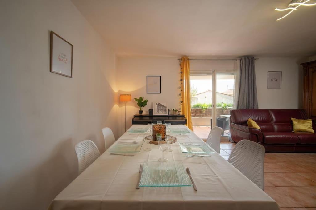Appartement Tout Equipe Terrasse Et Parking Prive Marsilya Dış mekan fotoğraf